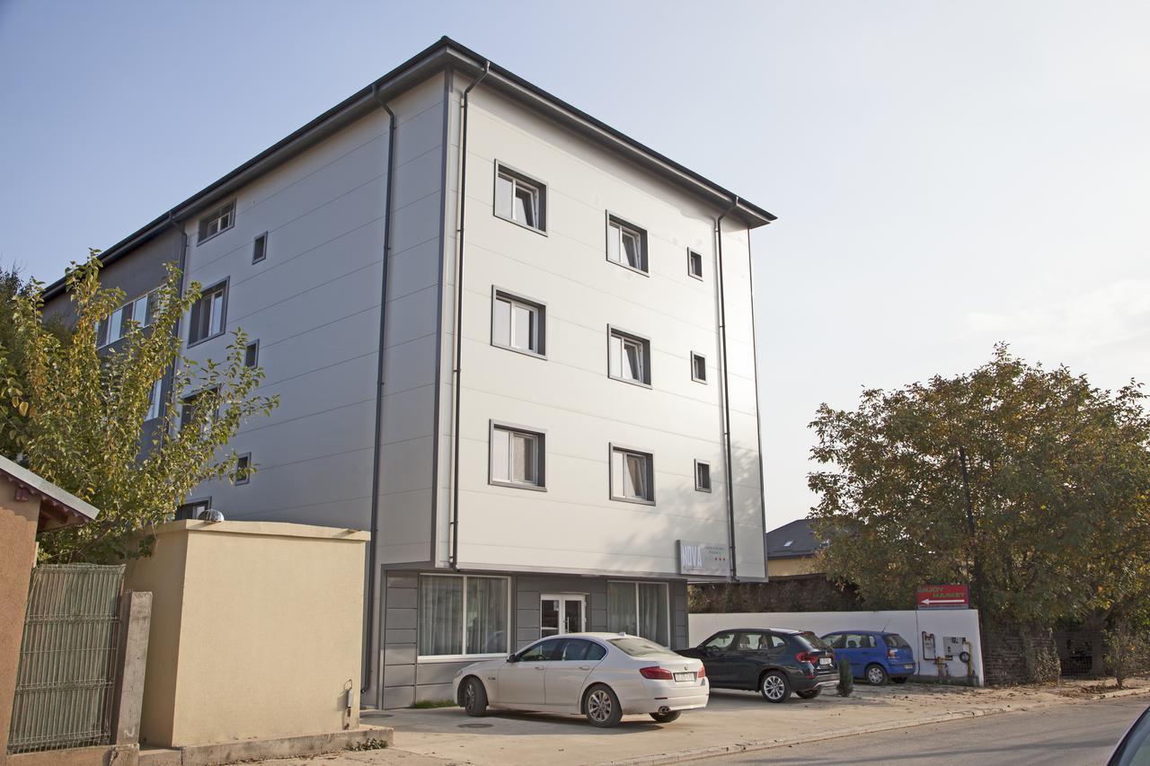 Hotel Nova Residence 2 Popesti-Leordeni Exterior foto